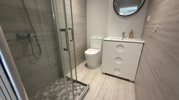 Piso en avenida Rosa de los Vientos