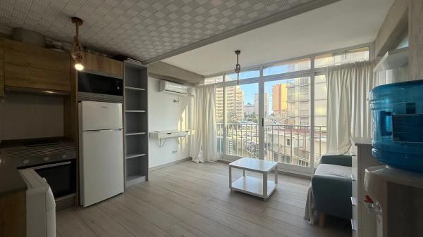 Piso en avenida Rosa de los Vientos