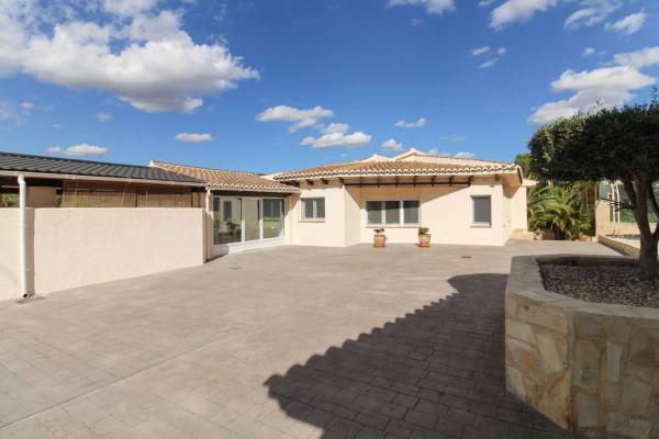 Chalet en Partida Cometa III