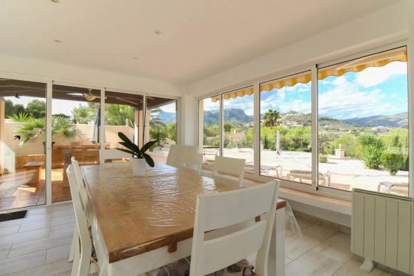 Chalet en Partida Cometa III