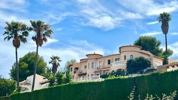 Casa independiente en Partida la Empedrola