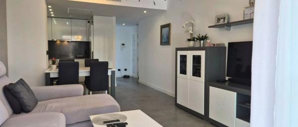 Piso en avenida de Rumania, 18