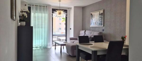 Piso en avenida de Rumania, 18