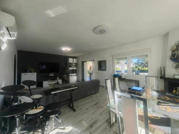 Casa independiente en Urbanización Gran Sol