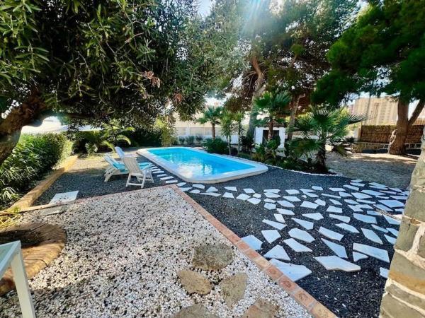 Casa independiente en Partida Enchinent