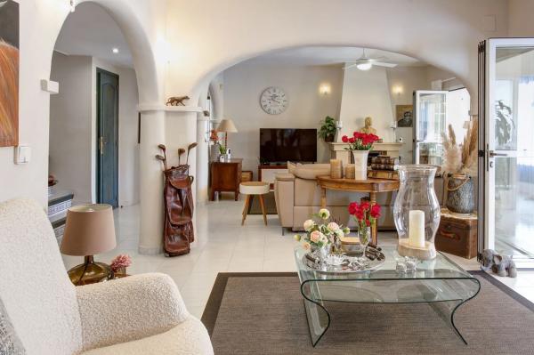 Casa independiente en Partida Enchinent, 17 g