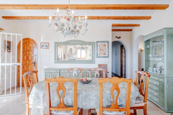 Casa independiente en Ur Cometa III