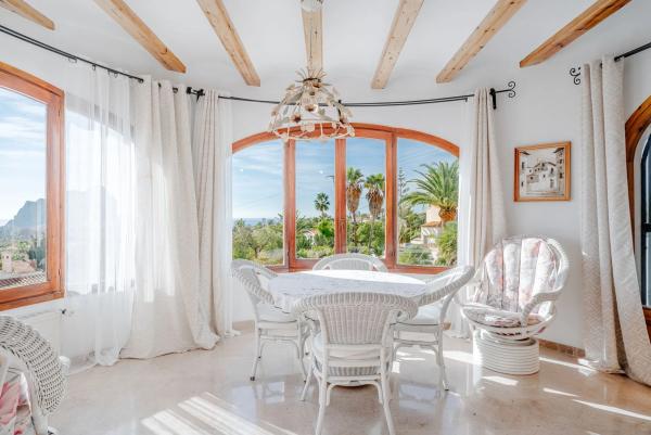 Casa independiente en Ur Cometa III