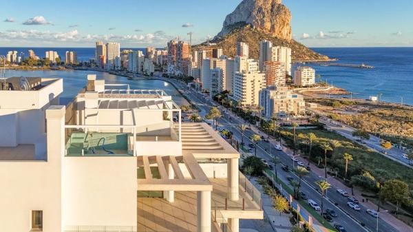 Ático en calle Estonia