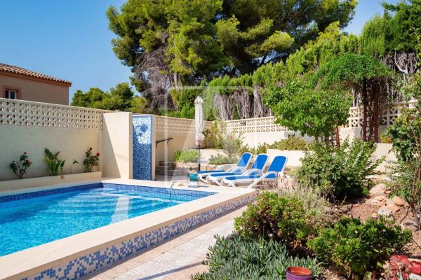 Chalet en Cometa-Carrió