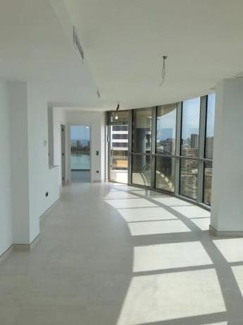 Piso en calle Grecia