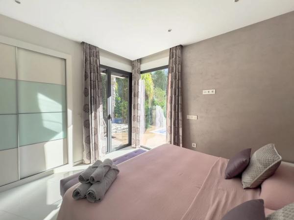 Casa independiente en Urbanización Caleta, 7 D