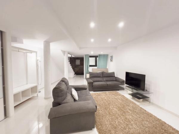 Casa independiente en Urbanización Caleta, 7 D