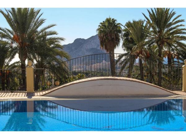 Chalet adosado en calle Imperial Park Resort