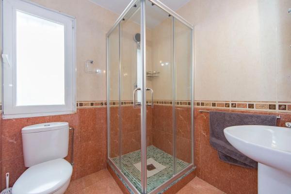 Casa independiente en Partida Cometa I, 3