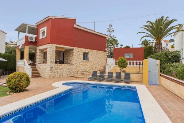 Casa independiente en Partida Cometa I, 3