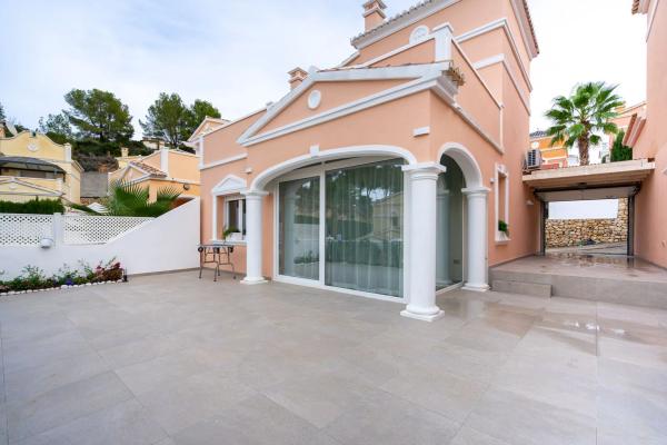 Chalet adosado en Partida Cometa III, 45 j