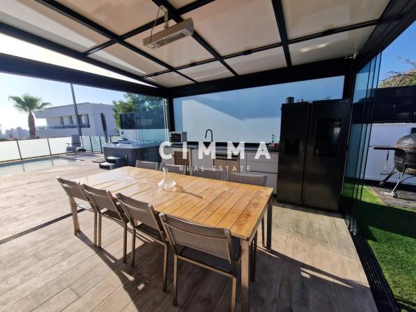 Casa independiente en Partida Benicolada