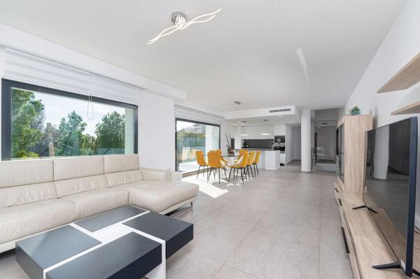 Casa independiente en Partida Oltamar