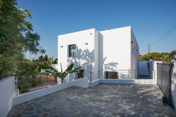 Casa independiente en Partida Los Pinos