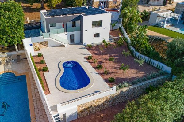 Casa independiente en Partida Los Pinos