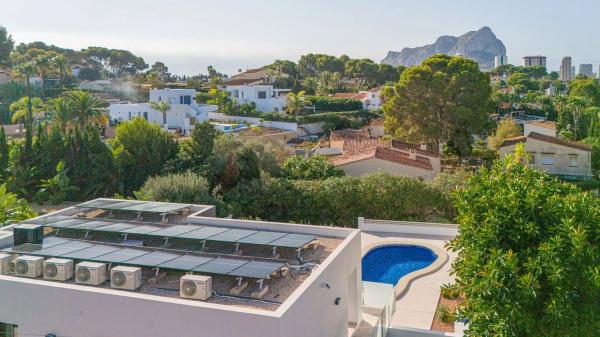 Casa independiente en Partida Los Pinos