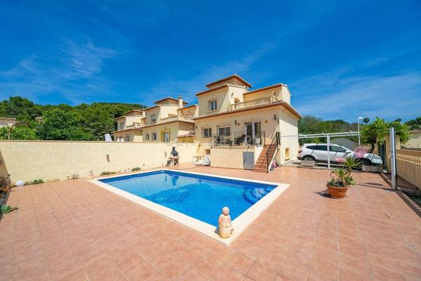 Casa independiente en Partida Empedrola Sup, 27