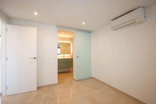 Casa independiente en Partida Los Pinos