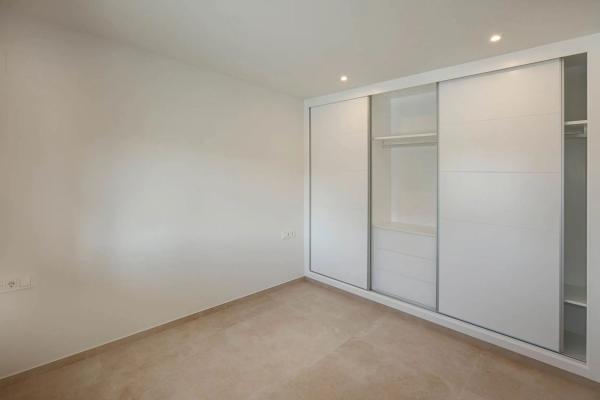 Casa independiente en Partida Los Pinos