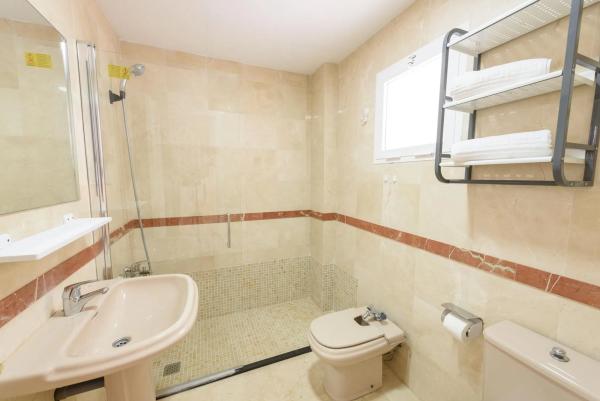 Chalet adosado en avenida Juan Carlos I, 18 C