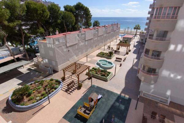 Chalet adosado en avenida Juan Carlos I, 18 C