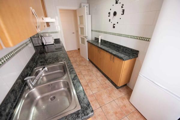 Piso en avenida Juan Carlos I, 18