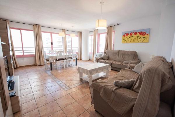 Piso en avenida Juan Carlos I, 18