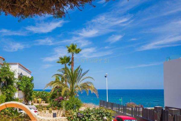 Piso en Urbanización Caleta, 28 a