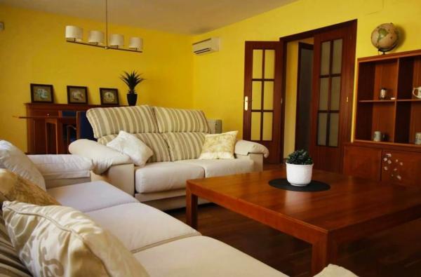 Casa independiente en avenida la Manzanera