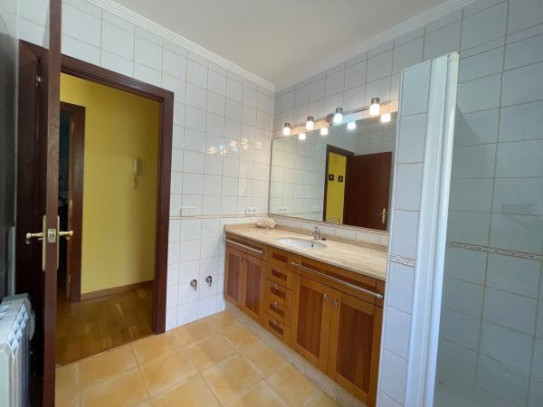 Casa independiente en avenida la Manzanera