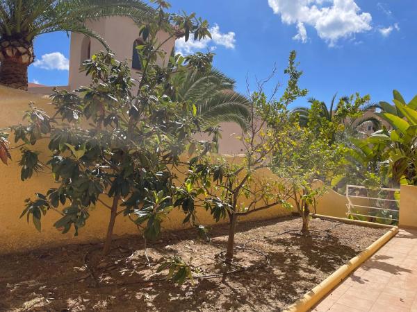 Casa independiente en avenida la Manzanera