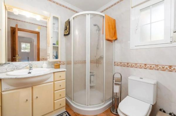 Casa independiente en Partida Los Pinos