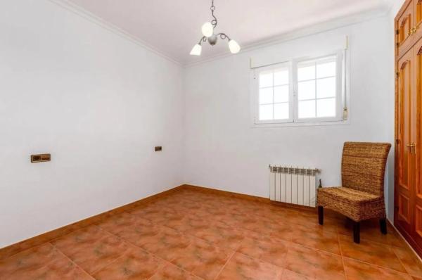 Casa independiente en Partida Los Pinos