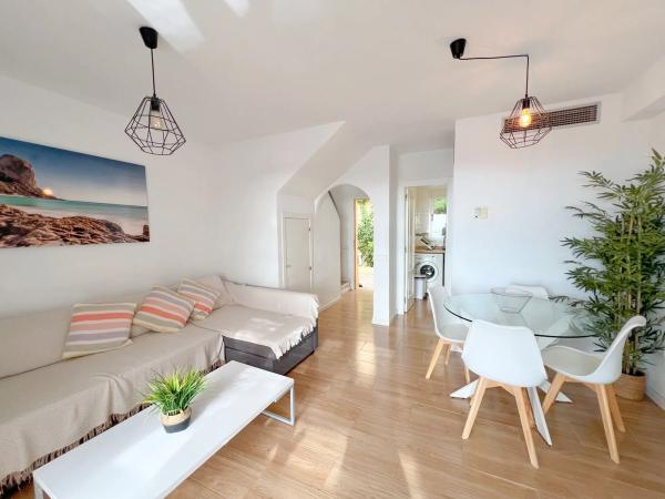 Chalet adosado en Partida Tosal de la Cometa, 32 g