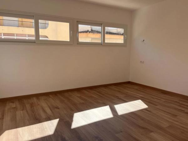 Piso en calle de la Pau