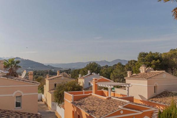 Chalet adosado en Partida Tosal de la Cometa