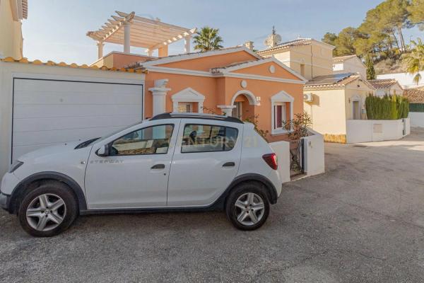 Chalet adosado en Partida Tosal de la Cometa