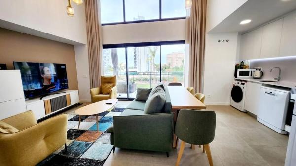 Dúplex en avenida de Rumania, 24