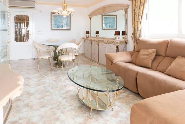 Piso en calle Dinamarca