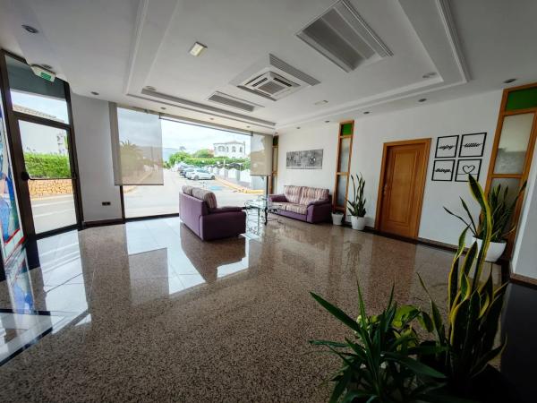 Piso en Urbanización Caleta, 28 a