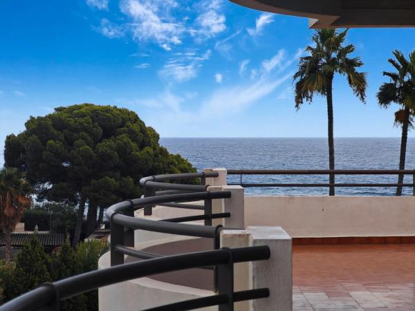 Piso en Urbanización Caleta, 28 a