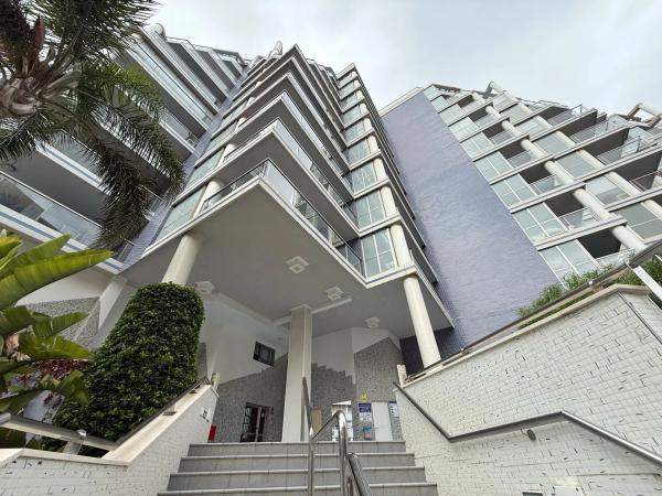 Piso en calle Levante, 2