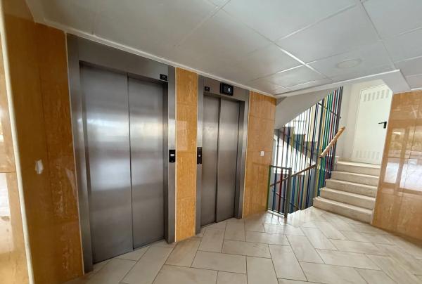 Piso en calle Levante, 2