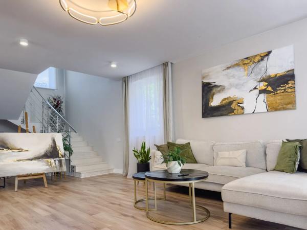 Casa independiente en Partida Los Pinos s/n